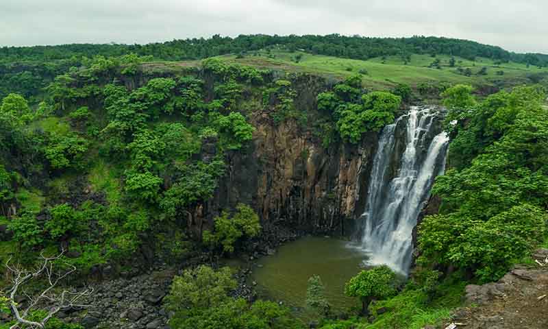 patalpani waterfall indore